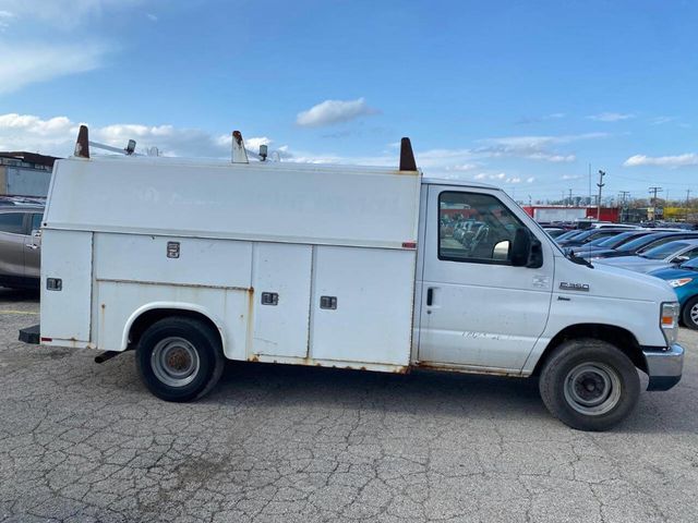 2012 Ford E-Series E 350 SD 2dr 138 in. WB DRW Cutaway Chassis - 23015324 - 5