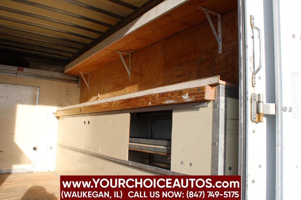 2012 Ford E-Series E 350 SD 2dr 176 in. WB DRW Cutaway Chassis - 23032547 - 16