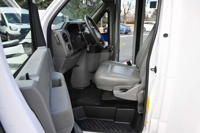 2012 Ford E-Series E-350 SD Mobility Handicap Shuttle Bus - 23019468 - 12