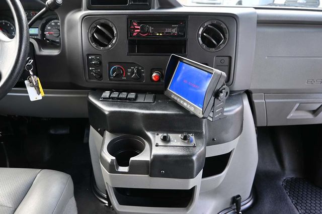 2012 Ford E-Series E-350 SD Mobility Handicap Shuttle Bus - 23019468 - 20