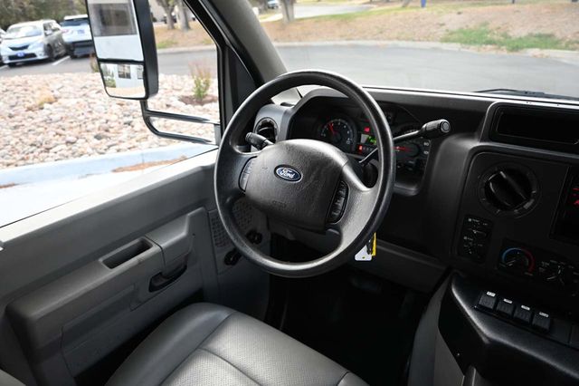 2012 Ford E-Series E-350 SD Mobility Handicap Shuttle Bus - 23019468 - 21