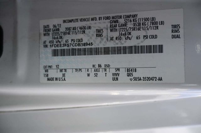 2012 Ford E-Series E-350 SD Mobility Handicap Shuttle Bus - 23019468 - 28