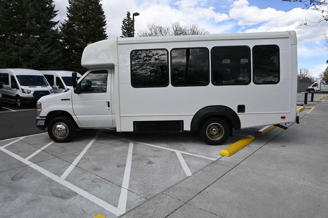 2012 Ford E-Series E-350 SD Mobility Handicap Shuttle Bus - 23019468 - 8