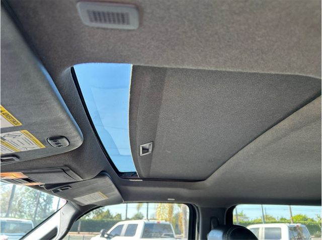 2012 Ford F250 Super Duty Crew Cab LARIAT 4X4 NAV BACK UP CAM LEATHER PACKAGE - 22979287 - 11