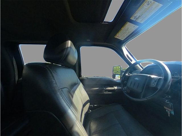 2012 Ford F250 Super Duty Crew Cab LARIAT 4X4 NAV BACK UP CAM LEATHER PACKAGE - 22979287 - 25