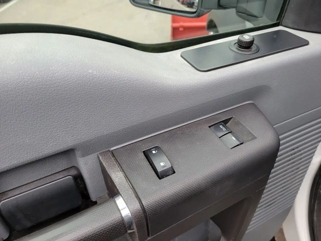 2012 Ford F250 Super Duty Super Cab XL Pickup 4D 6 3/4 ft - 22994311 - 22