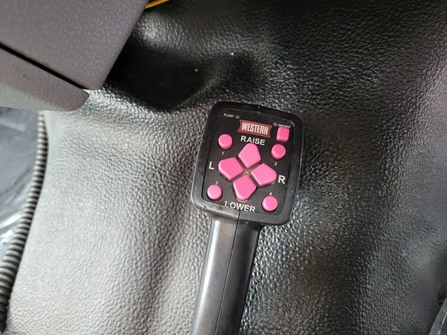 2012 Ford F250 Super Duty Super Cab XL Pickup 4D 6 3/4 ft - 22994311 - 23