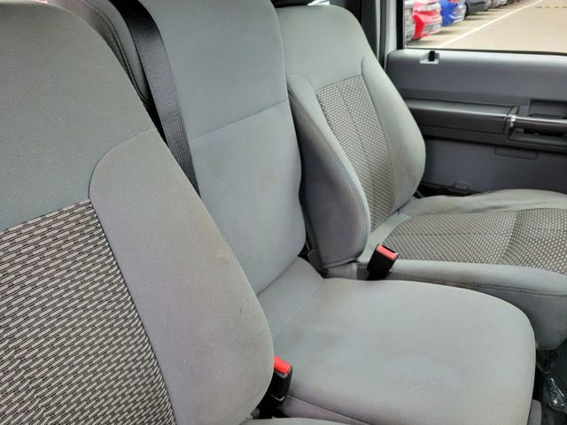 2012 Ford F250 Super Duty Super Cab XL Pickup 4D 6 3/4 ft - 22994311 - 25