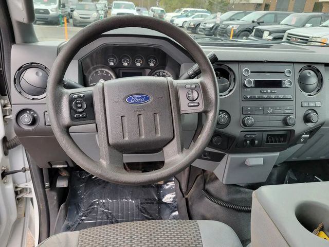 2012 Ford F250 Super Duty Super Cab XL Pickup 4D 6 3/4 ft - 22994311 - 5