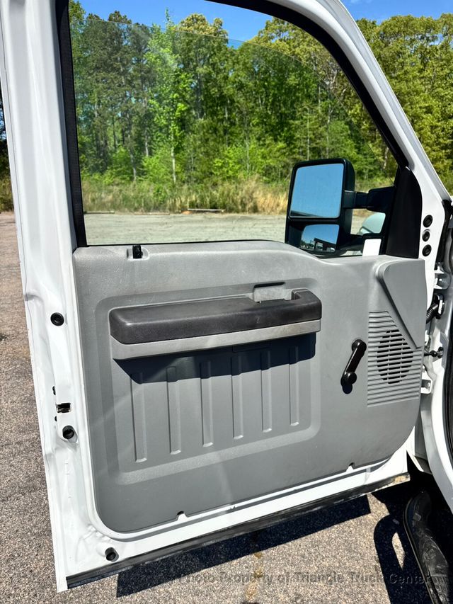 2012 Ford F250HD JUST 19k MILES! CREW CAB 4X4 UTILITY! +SUPER NICE UNIT! FINANCE OR LEASE! - 23002308 - 37