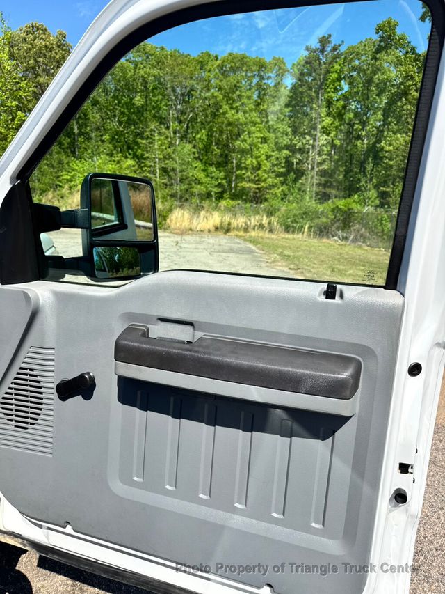 2012 Ford F250HD JUST 19k MILES! CREW CAB 4X4 UTILITY! +SUPER NICE UNIT! FINANCE OR LEASE! - 23002308 - 57