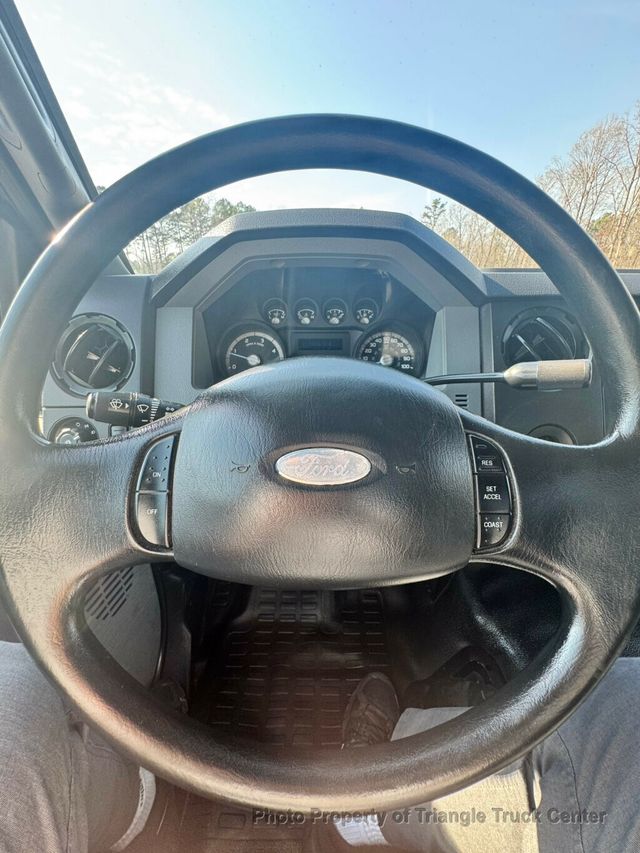 2012 Ford F650/F750 JUST 31k MILES! CUMMINS! LIFT GATE! SUPER NICE LOW MILEAGE UNIT! FINANCE OR LEASE! - 22989137 - 20