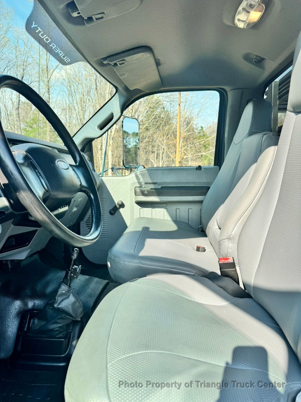 2012 Ford F650/F750 JUST 31k MILES! CUMMINS! LIFT GATE! SUPER NICE LOW MILEAGE UNIT! FINANCE OR LEASE! - 22989137 - 25