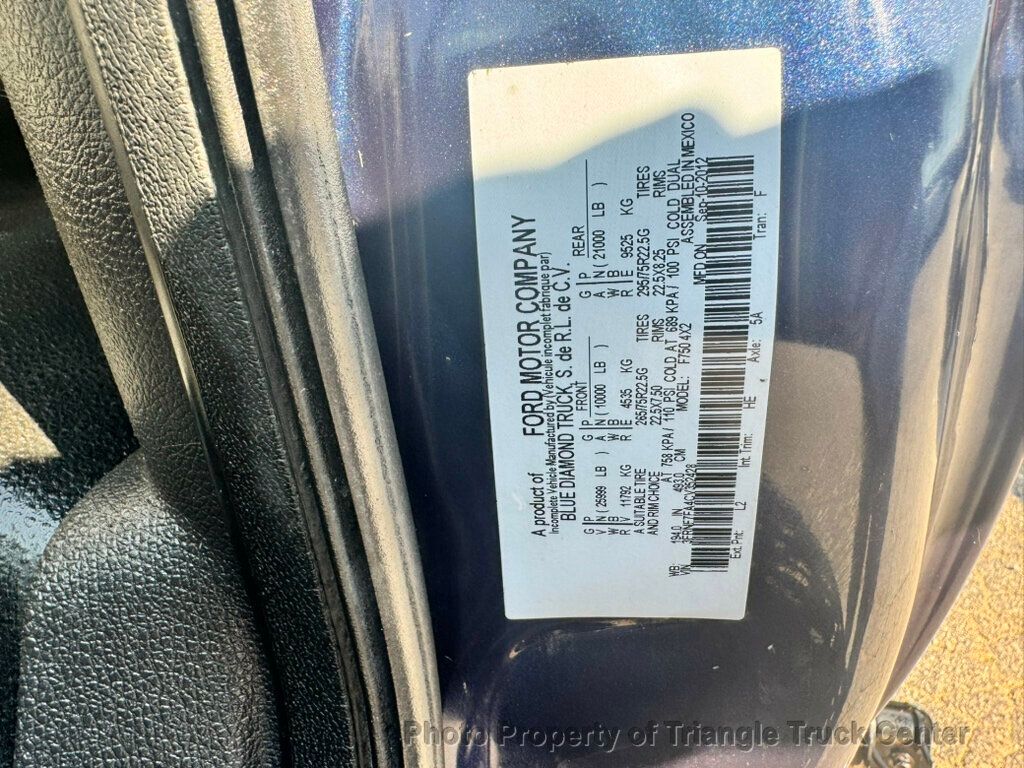 2012 Ford F650/F750 JUST 31k MILES! CUMMINS! LIFT GATE! SUPER NICE LOW MILEAGE UNIT! FINANCE OR LEASE! - 22989137 - 26