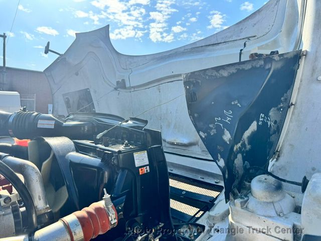 2012 Ford F650/F750 JUST 31k MILES! CUMMINS! LIFT GATE! SUPER NICE LOW MILEAGE UNIT! FINANCE OR LEASE! - 22989137 - 48