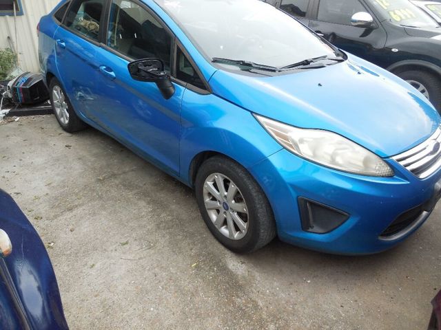 2012 Ford Fiesta 4dr Sedan SE - 21012890 - 0