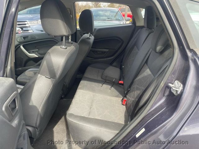 2012 Ford Fiesta 5dr Hatchback SE - 23003642 - 9