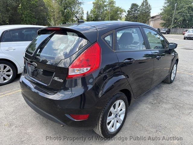 2012 Ford Fiesta SE Hatch's photo