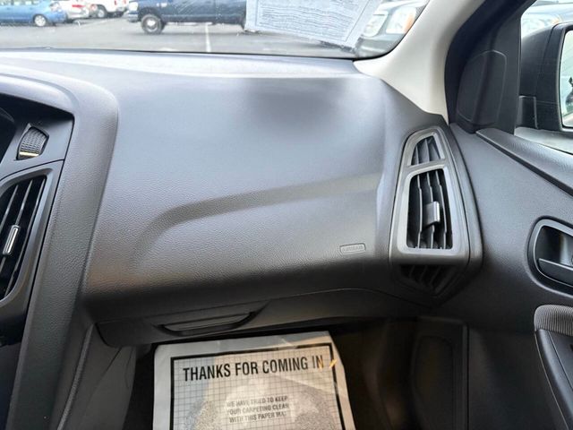 2012 Ford Focus 4dr Sedan S - 22992144 - 14
