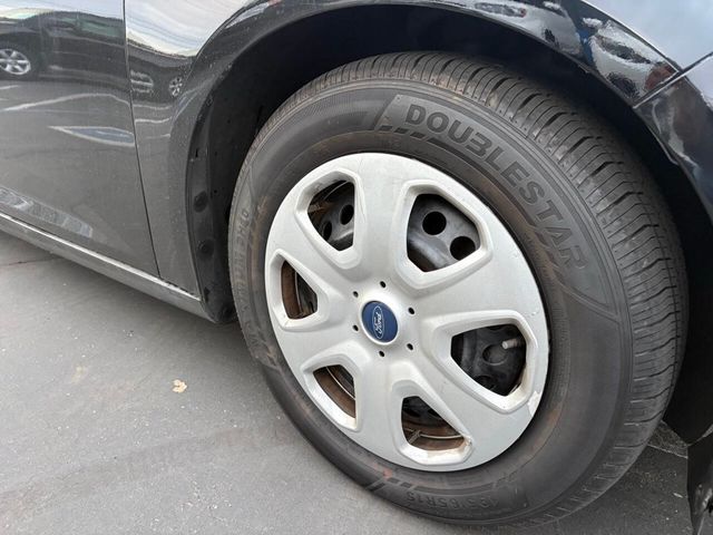 2012 Ford Focus 4dr Sedan S - 22992144 - 8