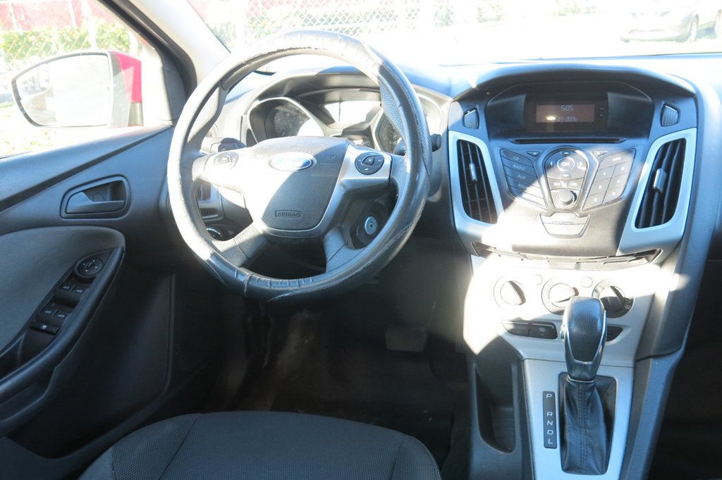 2012 Ford Focus 4dr Sedan SE - 23091603 - 48