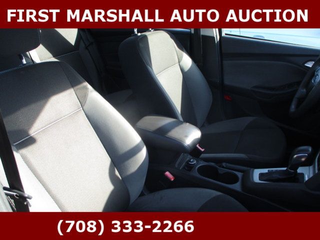 2012 Ford Focus 4dr Sedan SE - 22637915 - 4