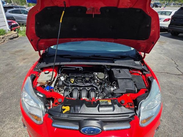 2012 Ford Focus 4dr Sedan SE - 23020092 - 8