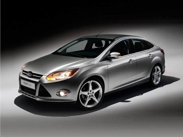 2012 Ford Focus 4dr Sedan SE - 23046589 - 0