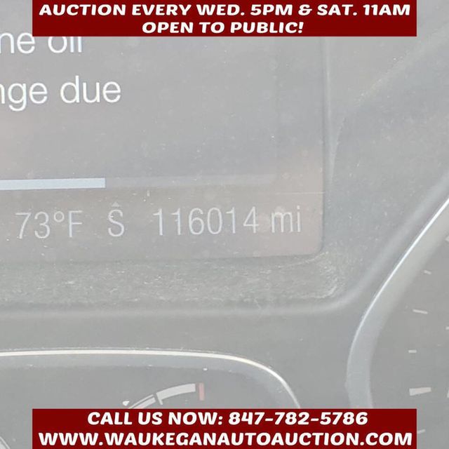 2012 Ford Focus 4dr Sedan SE - 22921247 - 9