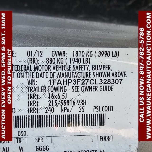 2012 Ford Focus 4dr Sedan SE - 22921247 - 10