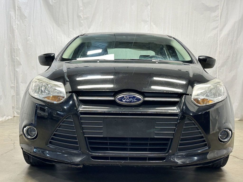 2012 Ford Focus 4dr Sedan SE - 23081973 - 4