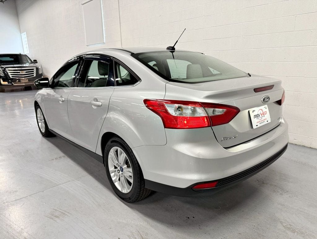 2012 Ford Focus 4dr Sedan SEL - 22714057 - 4