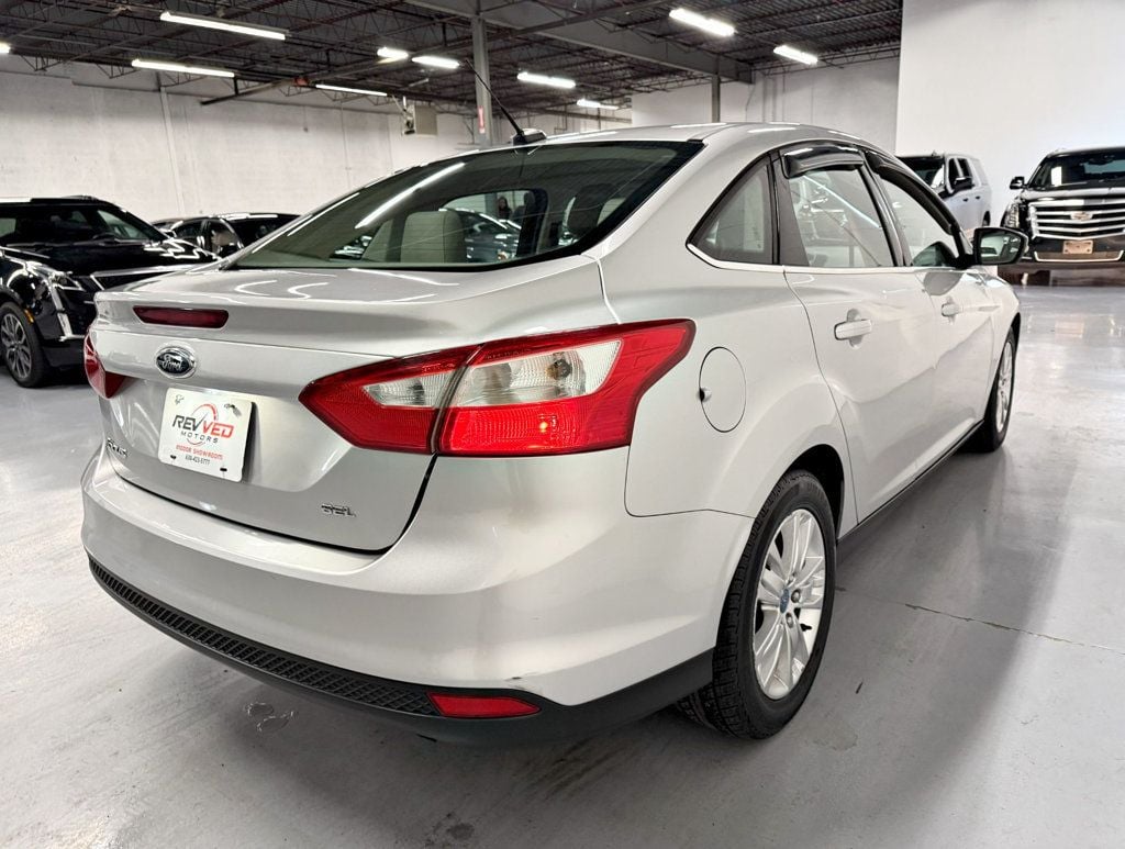 2012 Ford Focus 4dr Sedan SEL - 22714057 - 6