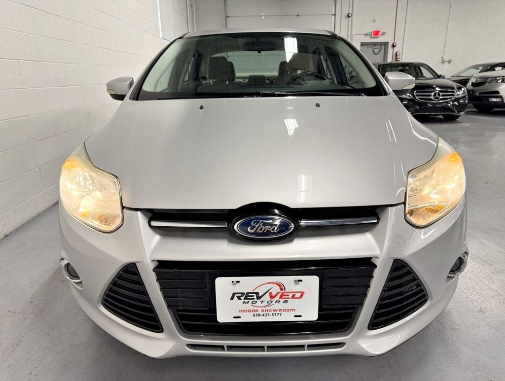 2012 Ford Focus 4dr Sedan SEL - 22714057 - 8