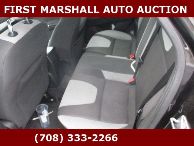 2012 Ford Focus 5dr Hatchback SE - 22619007 - 4