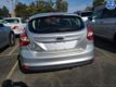 2012 Ford Focus 5dr Hatchback SE - 22933406 - 4