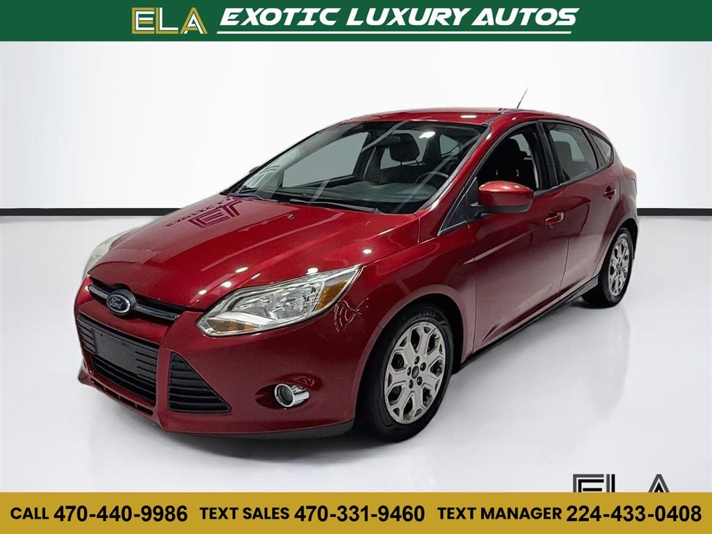 2012 Ford Focus 5dr Hatchback SE - 23047788 - 0