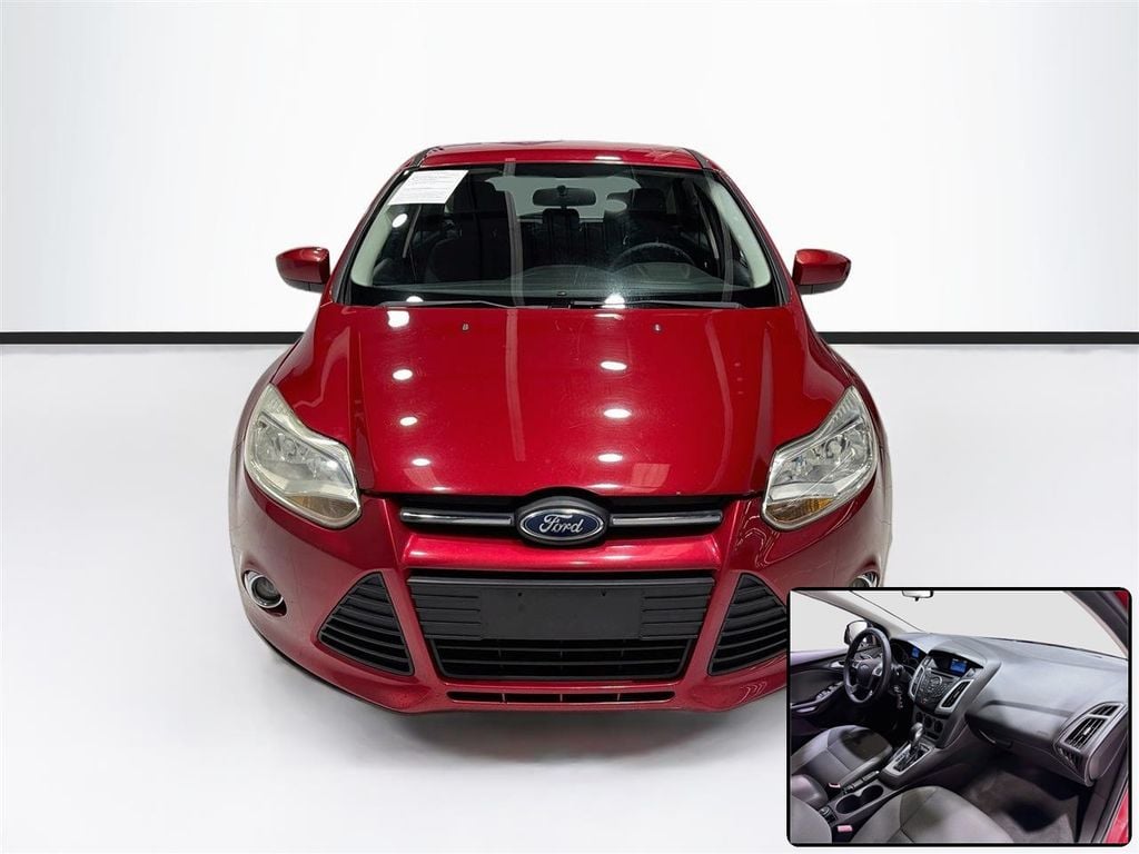2012 Ford Focus 5dr Hatchback SE - 23047788 - 1