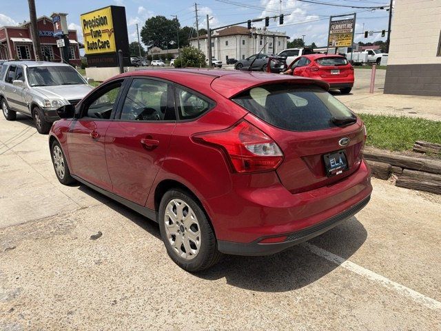 2012 Ford Focus 5dr Hatchback SE - 23047788 - 3