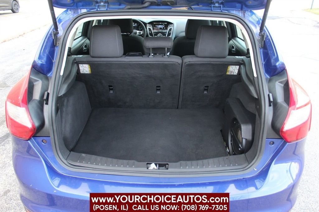 2012 Ford Focus 5dr Hatchback Titanium - 22223752 - 10