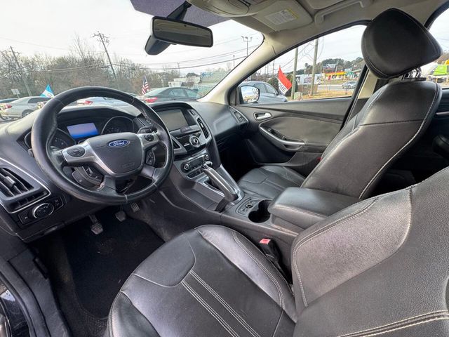 2012 Ford Focus 5dr Hatchback Titanium - 22972974 - 9