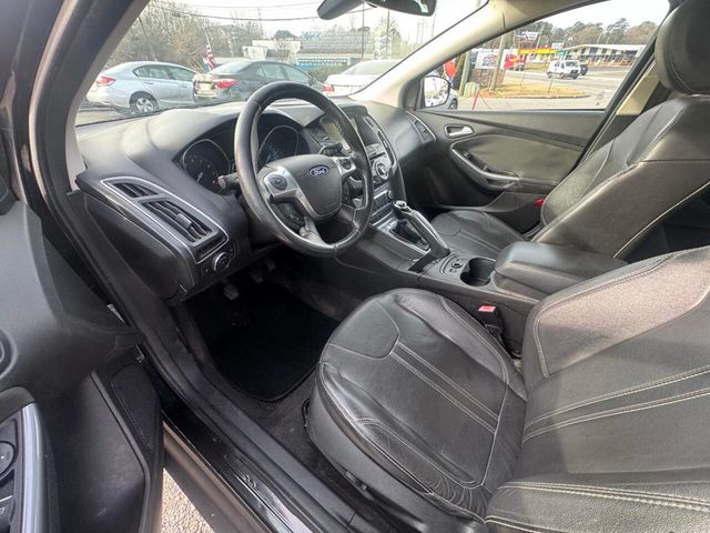 2012 Ford Focus 5dr Hatchback Titanium - 22972974 - 11