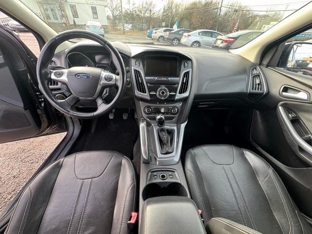 2012 Ford Focus 5dr Hatchback Titanium - 22972974 - 12
