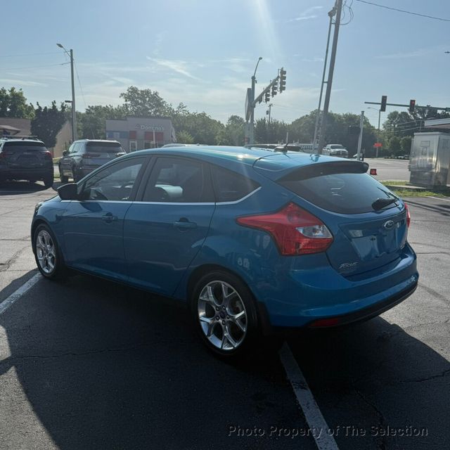 2012 Ford Focus FOCUS HATCHBACK TITANIUM W/ MOONROOF & TECH PACKAGE - 23058673 - 10