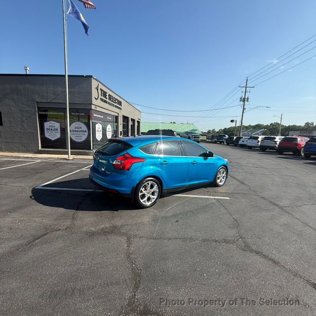 2012 Ford Focus FOCUS HATCHBACK TITANIUM W/ MOONROOF & TECH PACKAGE - 23058673 - 16