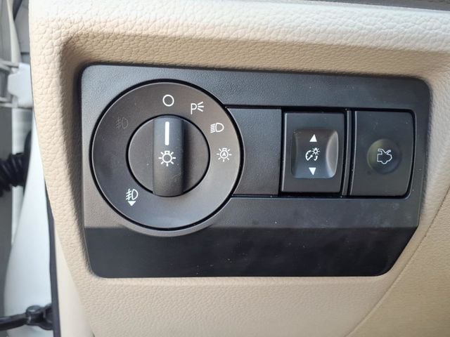 2012 Ford Fusion 4dr Sedan Hybrid FWD - 23025157 - 12