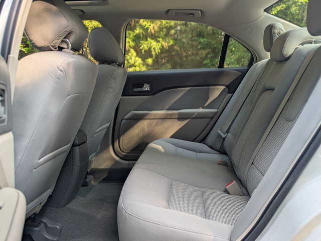 2012 Ford Fusion 4dr Sedan SE FWD - 23046570 - 17