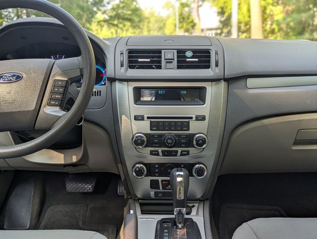 2012 Ford Fusion 4dr Sedan SE FWD - 23046570 - 18