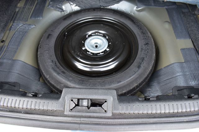 2012 Ford Fusion 4dr Sedan SEL FWD - 22943258 - 40