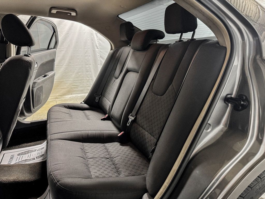 2012 Ford Fusion SE - 23065992 - 9
